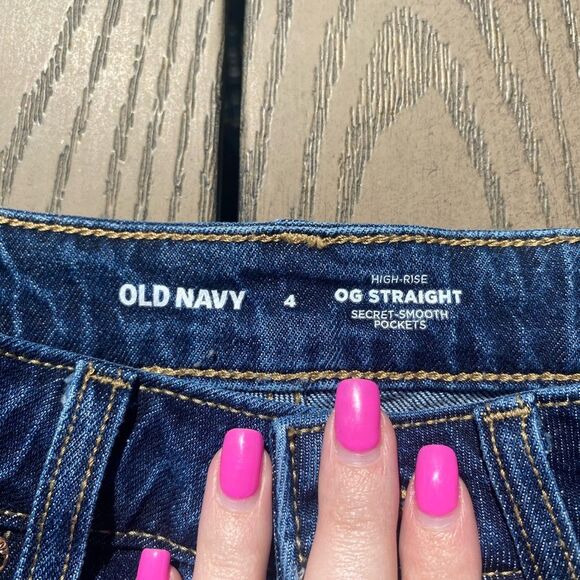 Old Navy High Rise OG Straight Dark Wash 4 secret smooth pockets - Picture 4 of 6